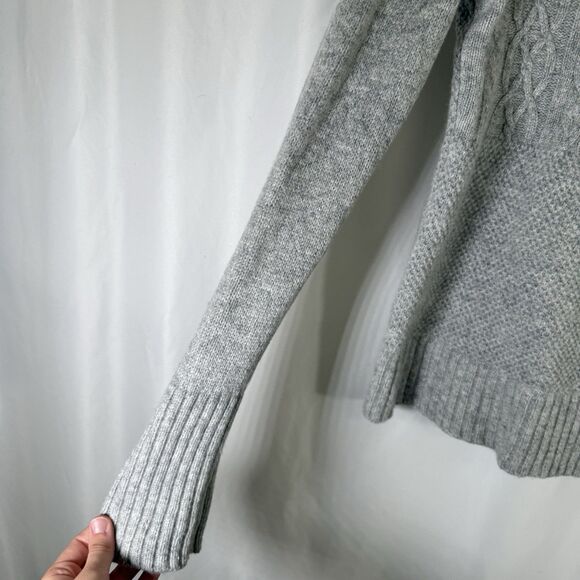 Gap Lambs Wool Blend Sweater Women's Small Cable Knit Turtleneck Pullover - Picture 6 of 11